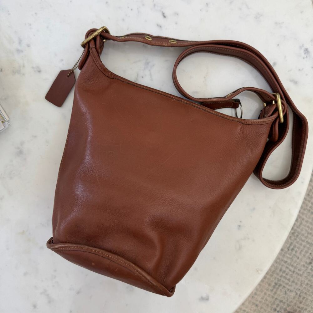 Vintage Coach Helen's Legacy Duffle Sac in British Tan